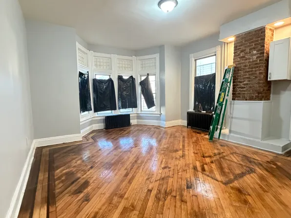 (undisclosed Address), Staten Island, NY 10303