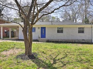 410 Dorsey Rd, Hapeville, GA 30354