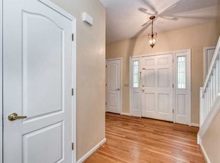 8363 Brownstone Dr, West Chester, OH 45241