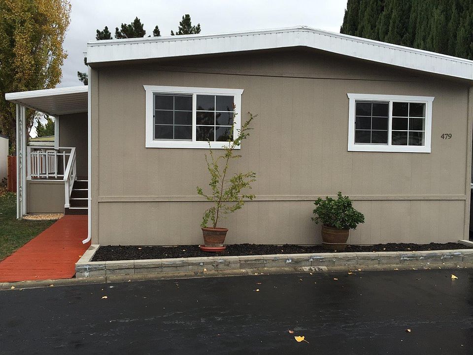 1st image of 479 Summerland Dr