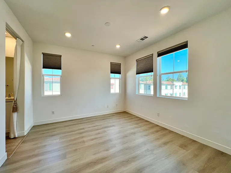 1523 Saint Simon Cir #A — Photo 7