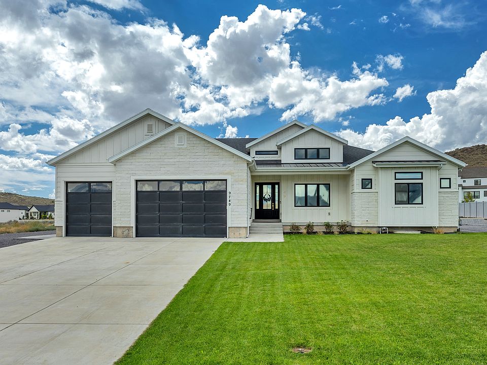 1st image of 9749 N Hibiscus Ln