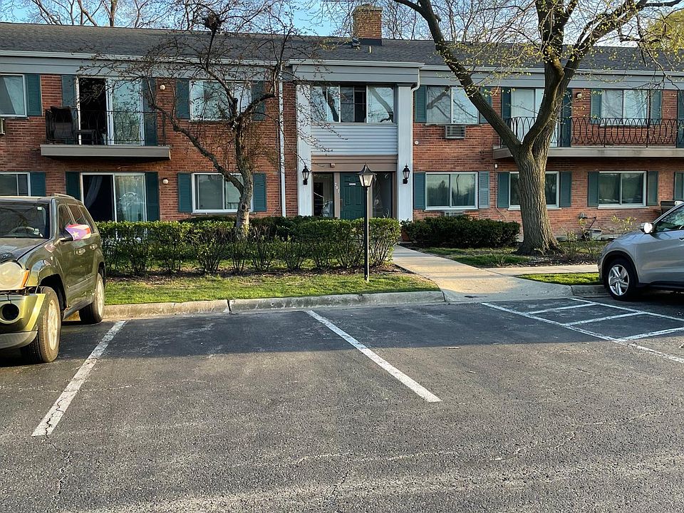 1st image of 711 E Falcon Dr #100