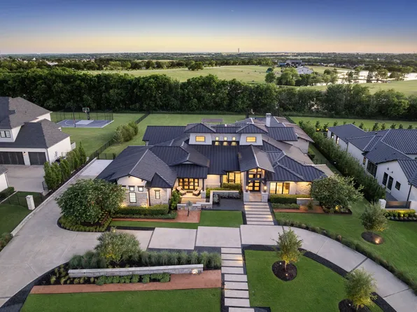 528 Lodge Hill Dr, Heath, TX 75032