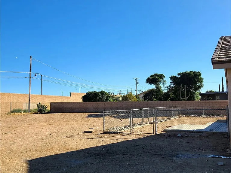 13115 El Rio Rd — Photo 20