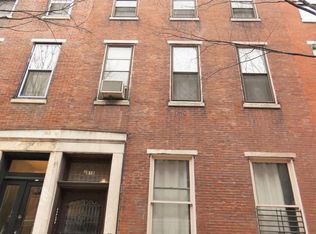 1818 Pine St #1F, Philadelphia, PA 19103