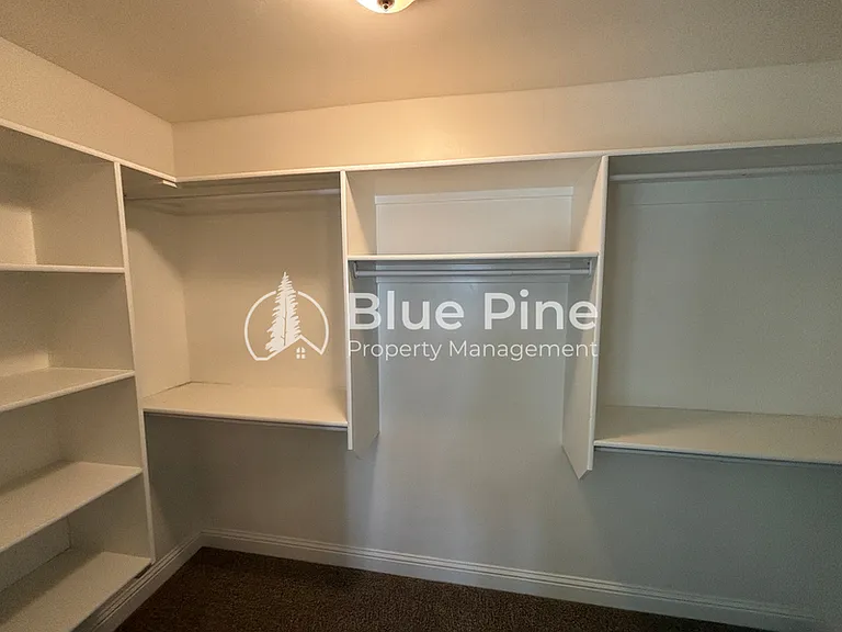 5506 Eaglewood Dr — Photo 11