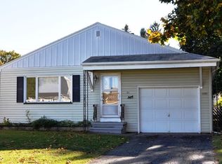 21 Rudman Rd, Rochester, NY 14622