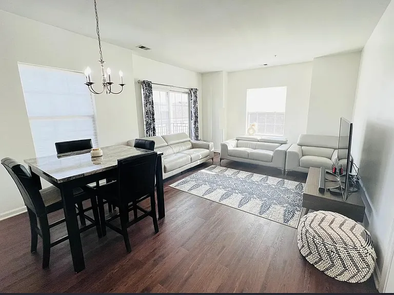 532 E Celebration Way #532 — Photo 4