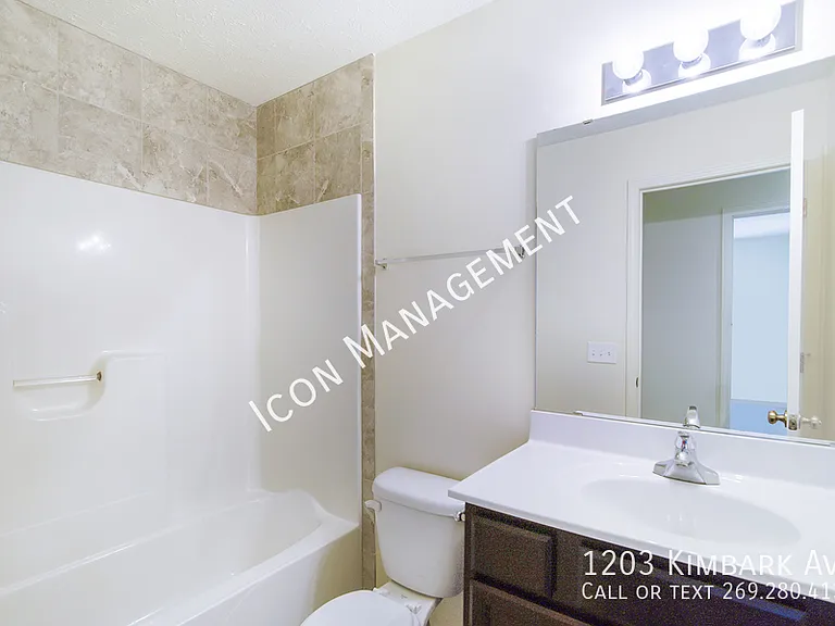 1203 Kimbark Ave — Photo 13