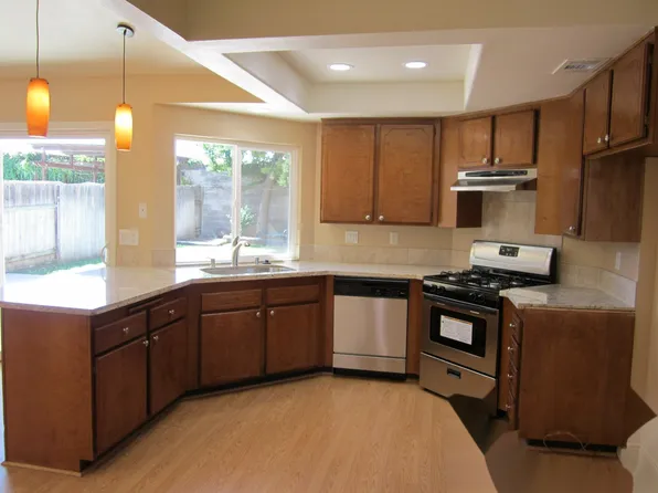 9189 Trujillo Way, Sacramento, CA 95826