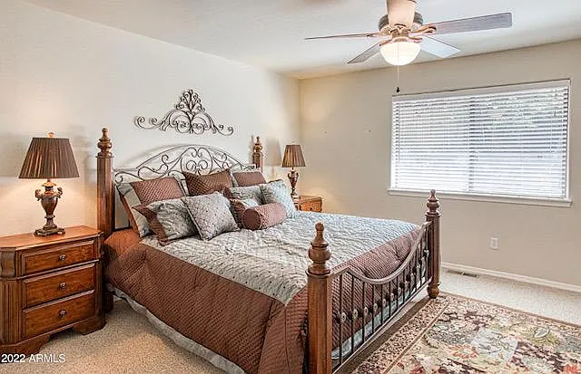 4 bed, 1833 sqft, $2,000 — Photo 3