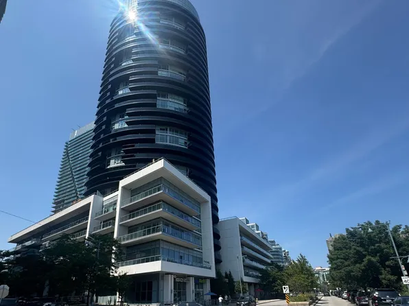 80 Marine Parade Dr #430, Toronto, ON M8V 0A3