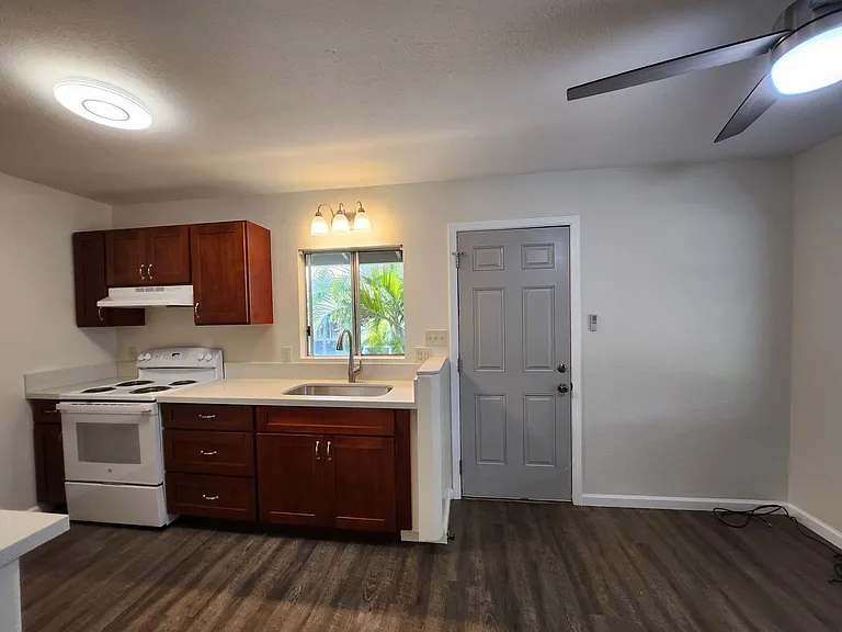 1164 S Kihei Rd — Photo 5