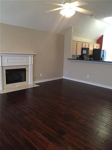 2nd image of 120 Kendall Park Dr
