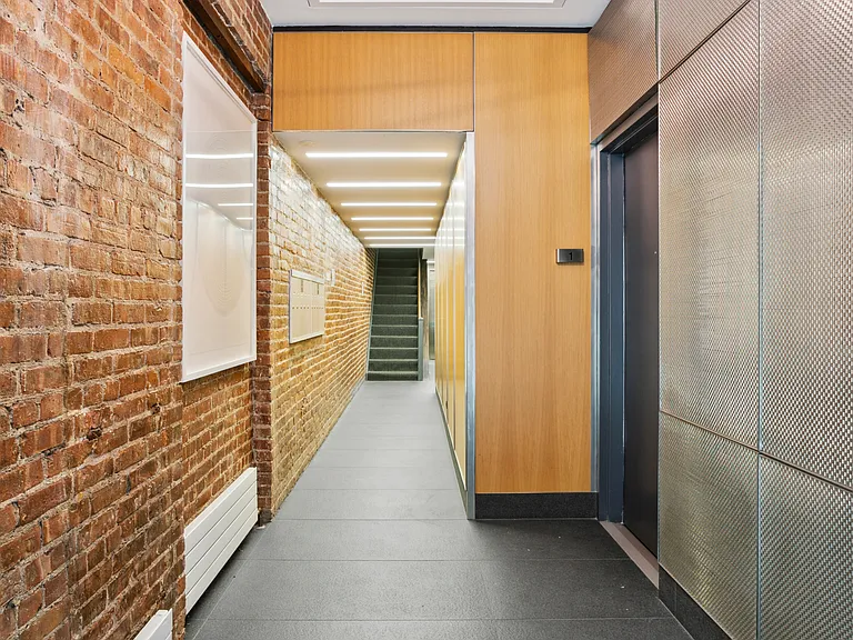 125 E 83rd St #Penthouse 9 — Photo 17