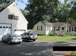 22 Oak Hill Rd, Rocky Hill, CT 06067