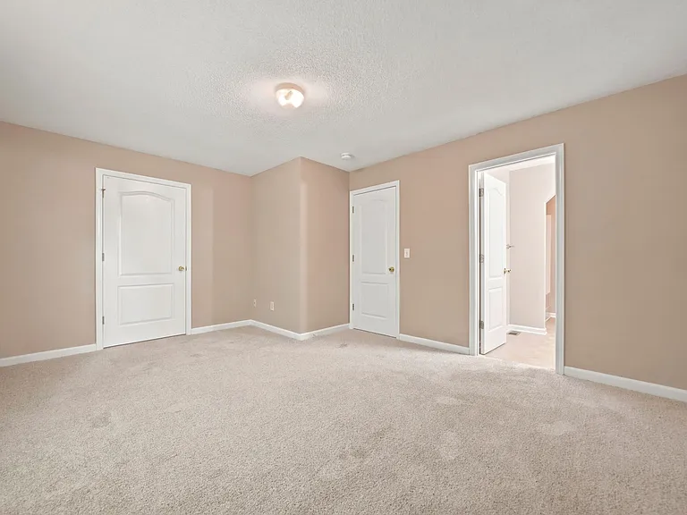 86 Hanna Dr — Photo 12