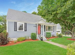 172 Franklin St, Warren, RI 02885