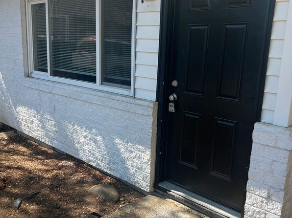 213 SE 192nd Ave APT 104