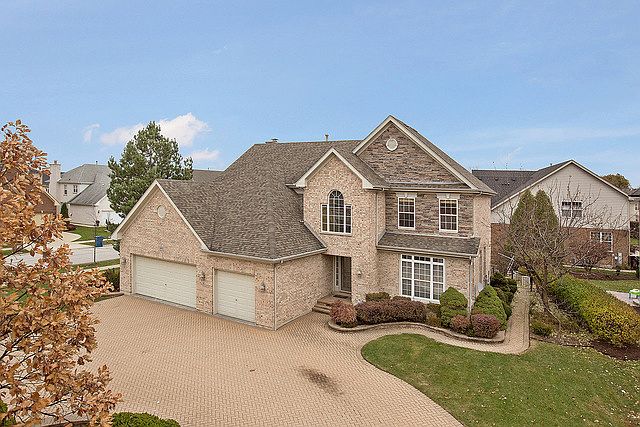 1st image of 345 Erie Ct