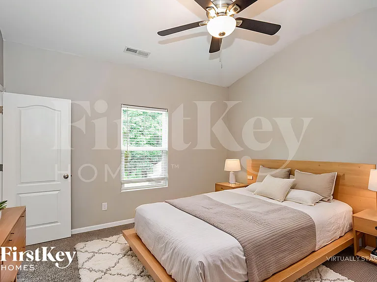 6129 Purbeck Way — Photo 10
