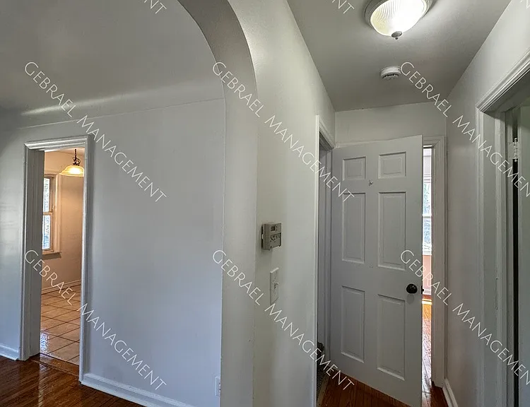310 Chandler St — Photo 6