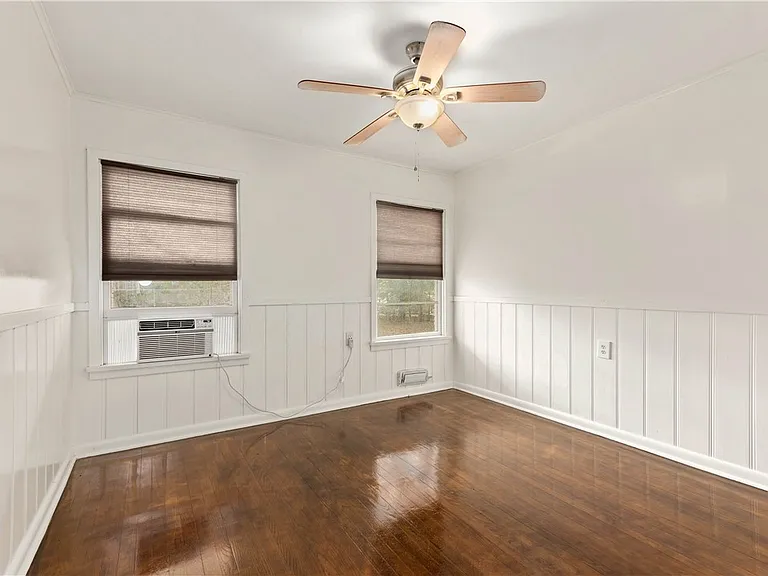 206 George Bush Dr E — Photo 10