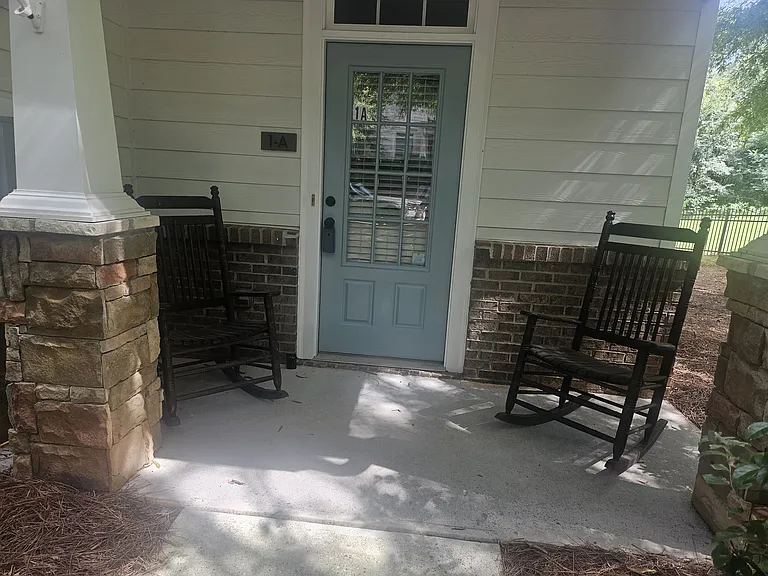 125 Auburn Pkwy — Photo 4
