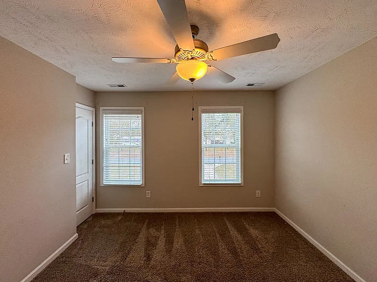 761 Sunset Lake Rd — Photo 20