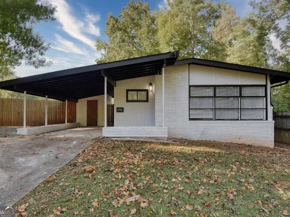 2966 Stone Rd, East Pt, GA 30344