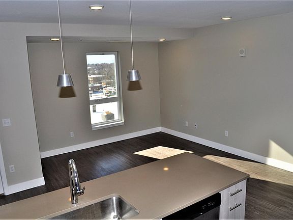 5th image of 2360 S University Blvd #410