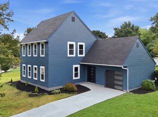 14 Saddle Dr, Mount Laurel, NJ 08054