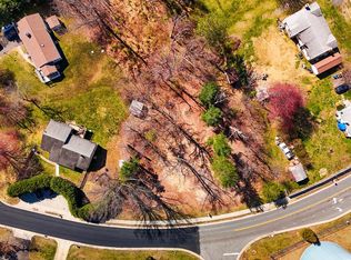 12205 Waples Mill Rd, Oakton, VA 22124