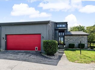 851 Avenstoke Rd, Waddy, KY 40076