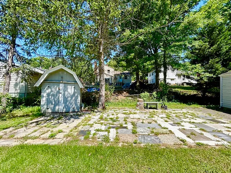1010 Kennon Ct — Photo 39