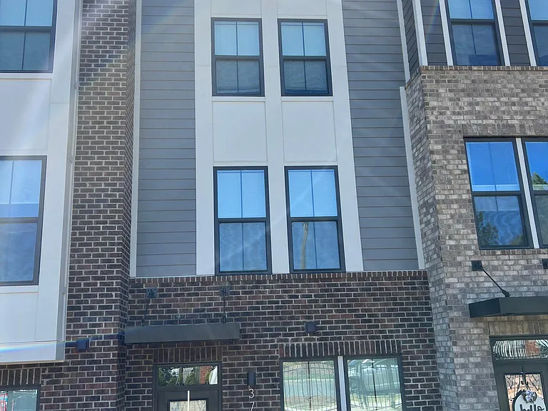 3736 Ellington St — Photo 22