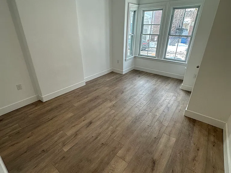 40 Gove St #1 — Photo 1