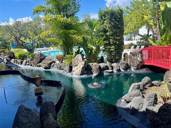 3589 S Ocean Boulevard #10, South Palm Beach, FL 33480