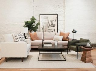 247 Water St APT 1, New York, NY 10038