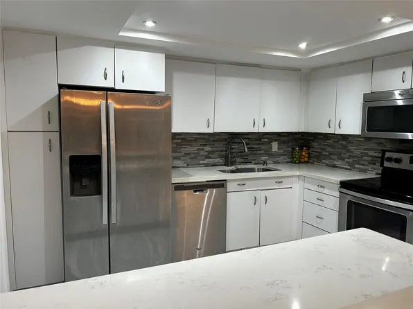 1333 E Hallandale Beach Blvd, Hallandale Beach, FL 33009