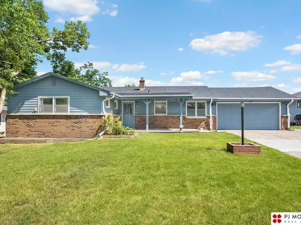 5408 Mary St, Omaha, NE 68152