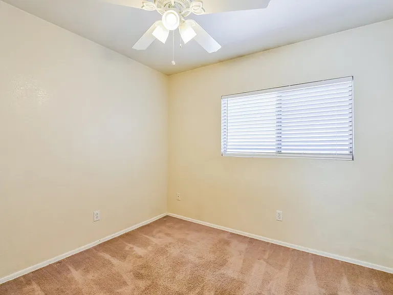 2200 E Spruce Dr — Photo 14