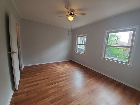 2nd image of 325 E 31st St #2
