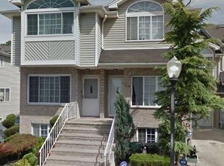23 Latourette Ln #1, Staten Island, NY 10314