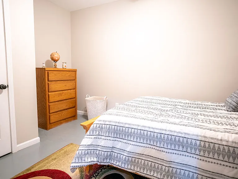 80 Adrians Ln #BASEMENT — Photo 25
