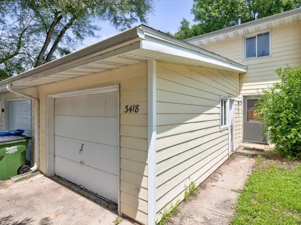 3418 Harcourt Dr, Ames, IA 50010