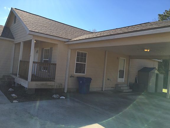 3rd image of 109 Stoneridge Dr