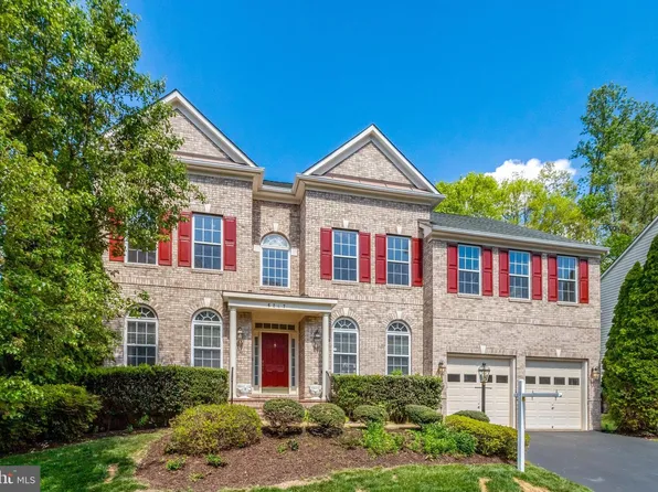 6247 Rolling Spring Ct, Springfield, VA 22152