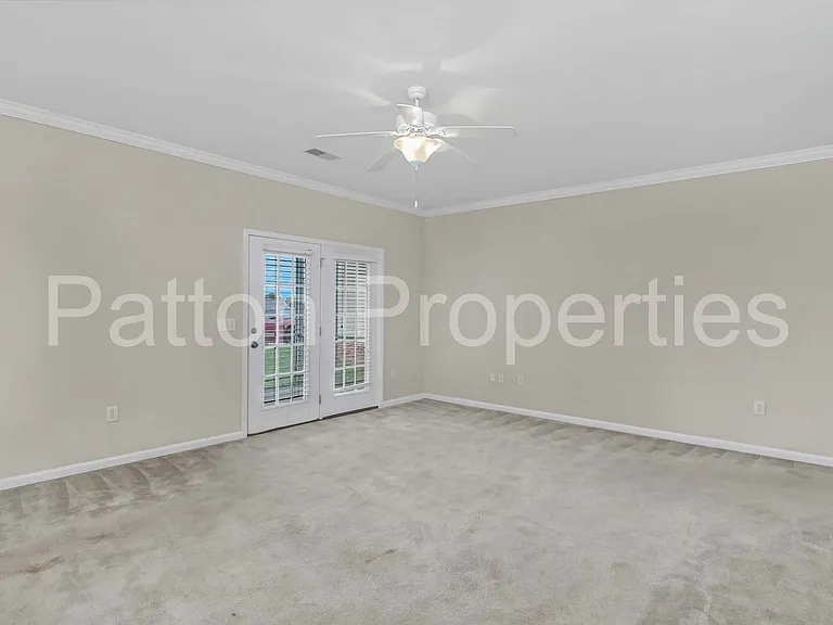 429 S Pickens St — Photo 5